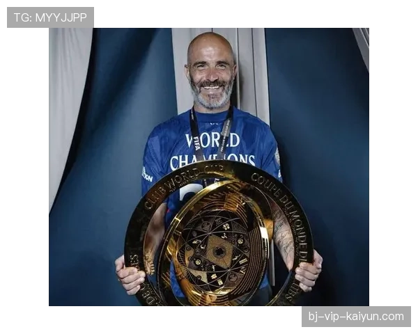 切尔西官方确认恩昆库腿筋轻微拉伤，预计缺席两周